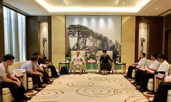 【早安,黄山】郑栅洁会见"中国好人"李培生胡晓春‖黄千高速全线贯通