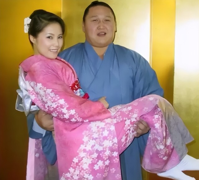 为何许多日本女人想嫁相扑选手?