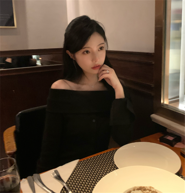 不愧是真夫妻,严君泽一只手赢老婆让她履行承诺,秋秋:等下播亲