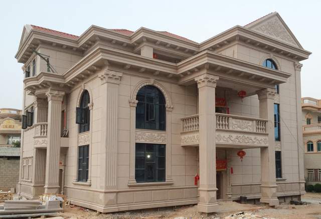 石功匠自建房外墙喷真石漆还是贴瓷砖一文读懂