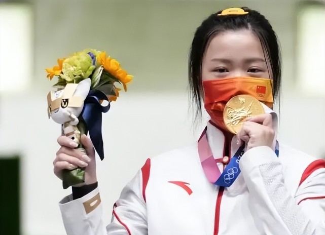 15岁天才少女上位太猛