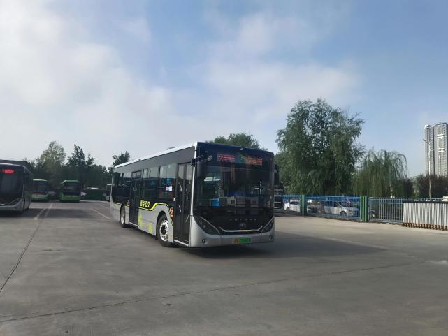 125台纯电动公交亮相新乡这6条路线已上线运营