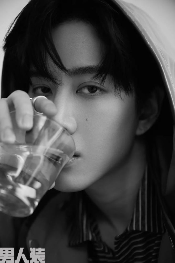 mike angelo|享受现在 接受自我_腾讯新闻