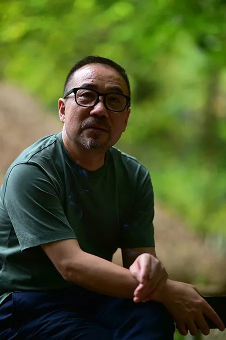 张执浩我们因为梦的圆满遗憾和残破而丰饶而配得上曾经受过的苦