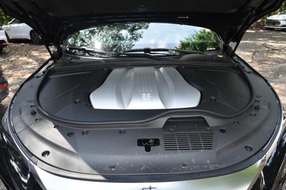 一汽丰田皇冠陆放2.0T汽油动力正式上市皇冠品牌产品阵营进一步扩大