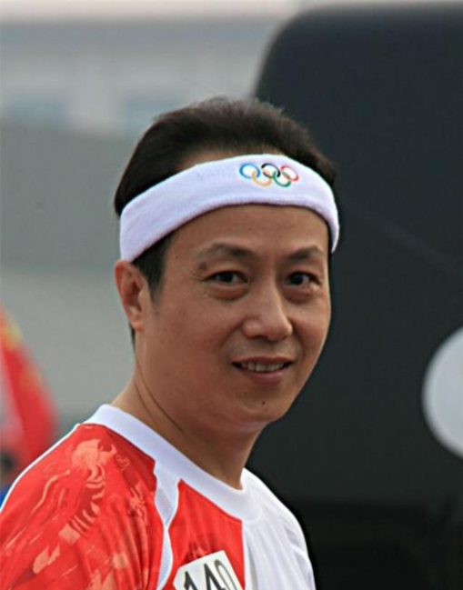 羊年春節聯歡晚會 ;2007年,當選為中共十七大代表 ;2008年,羅京擔任