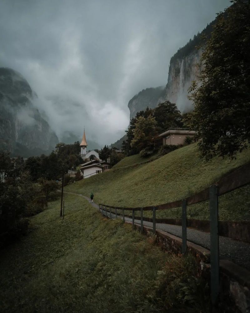 忧郁系摄影,每一幅都藏着许多故事,让人深陷其中_腾讯新闻