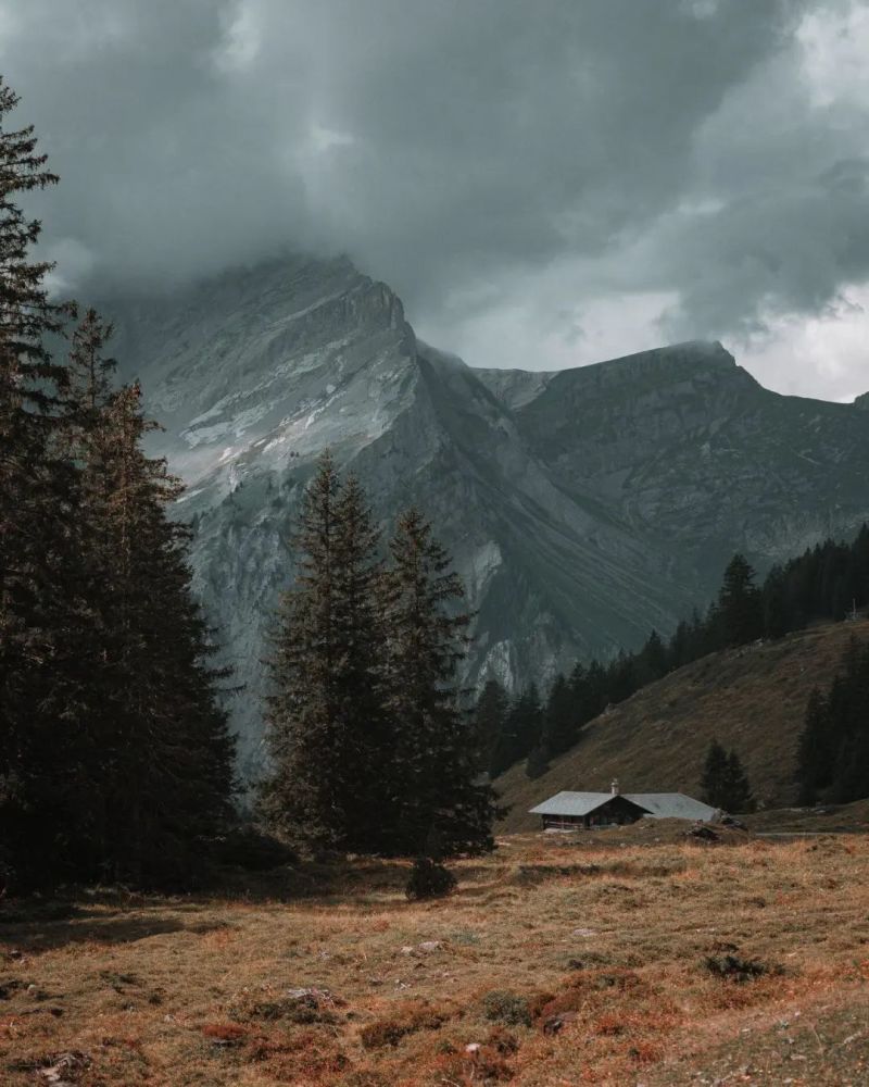 忧郁系摄影,每一幅都藏着许多故事,让人深陷其中_腾讯新闻