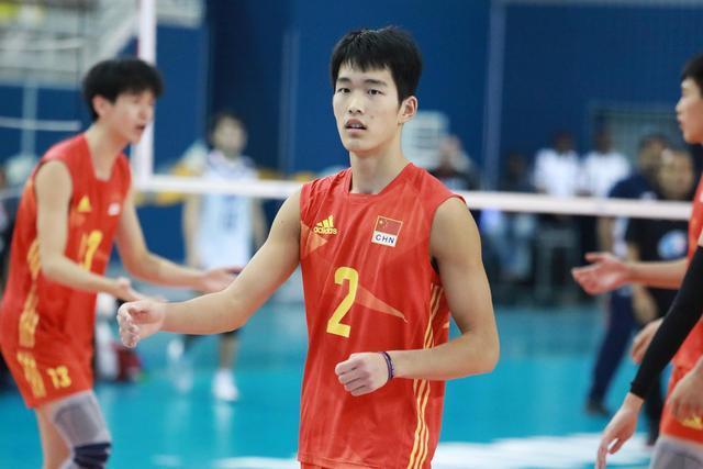 扣13中,6拦),周浩阳14分(26扣11中,3拦),黄焦良10分(5拦网),张鸿鑫7分