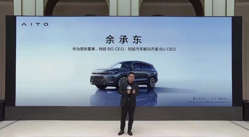 对话奔驰CEO：油车工程师正在参与电车研发，转型不抛下任何一人让人会说话的书