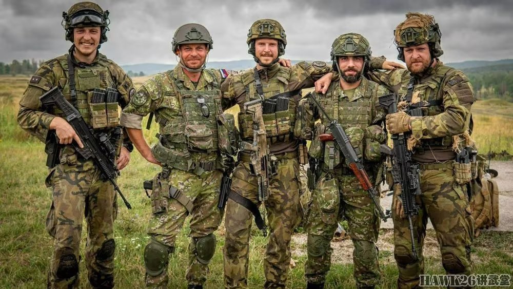 近日,以色列陆军装甲步兵正在进行实战训练,他们使用的是塔沃尔无托