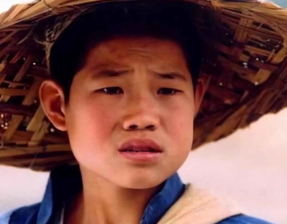 网曝嘎子谢孟伟抑郁症跳楼,本人晒视频回应,称还活着忙着拍戏_腾讯