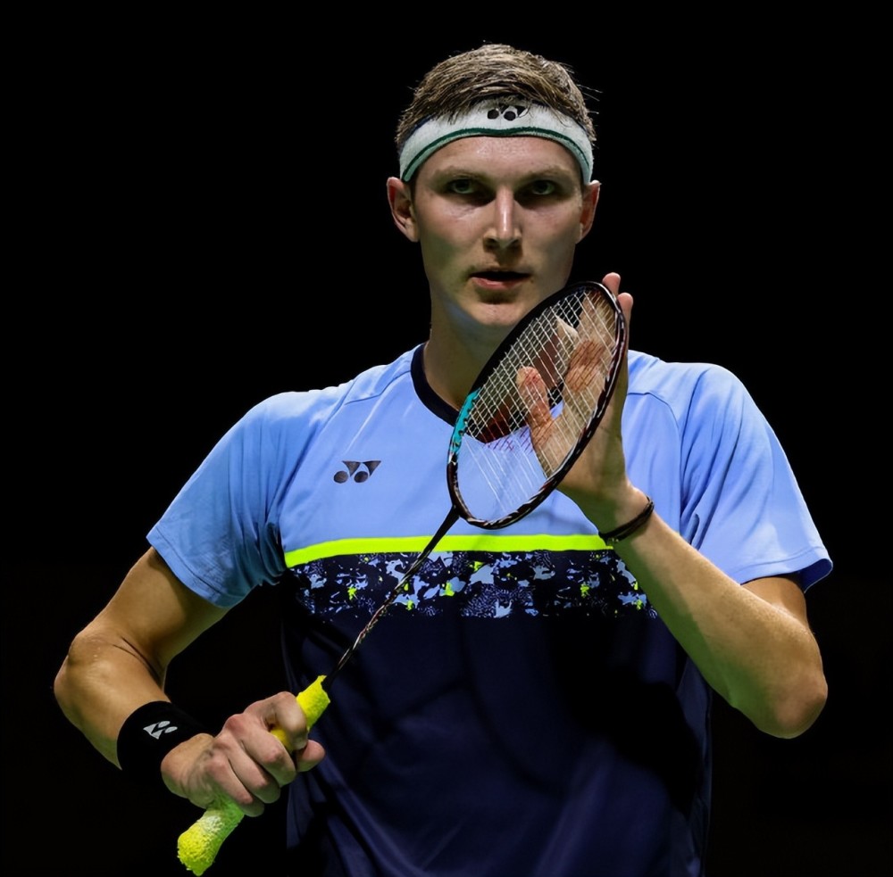 28岁安赛龙:肌肉出现疼痛 保持健康才能走得更长远_腾讯新闻