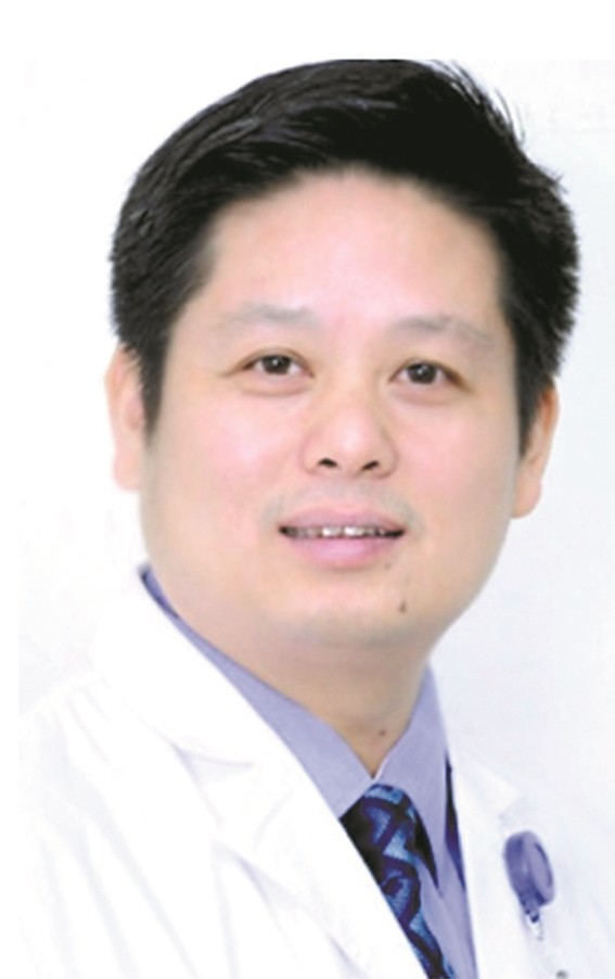 邱前辉(广东省人民医院耳鼻喉科鼻科主任,广东康复医学会耳鼻咽喉头颈