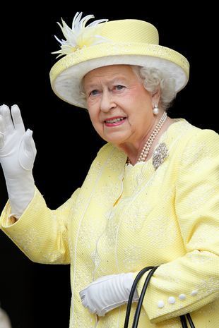 英国女王伊丽莎白二世每年都过两个生日,为什么呢?