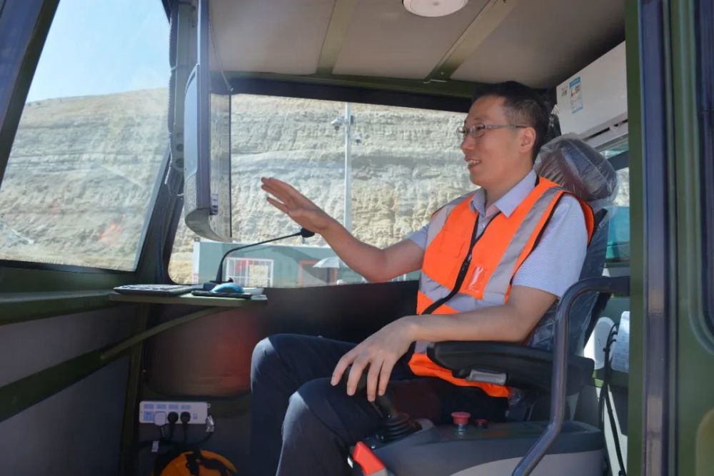 "筑梦 追梦 圆梦·我们的新时代"系列报道(11)|顾清华:扎根矿山 "智慧