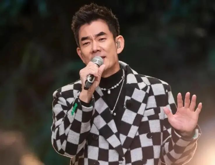 芒果头条丨你永远可以相信小齐哥 - 企库网