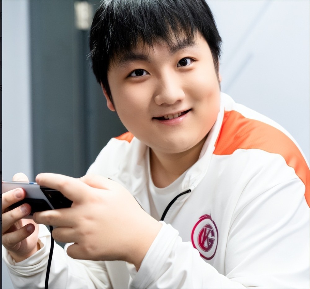 阿改,百兽回应gk内部问题,训练设备没有问题,回应刺痛爆料矛盾_腾讯