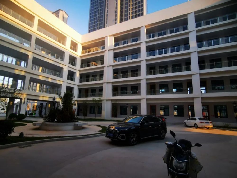 即将投入使用,霞浦滨海学校小学部这也太漂亮了_腾讯新闻