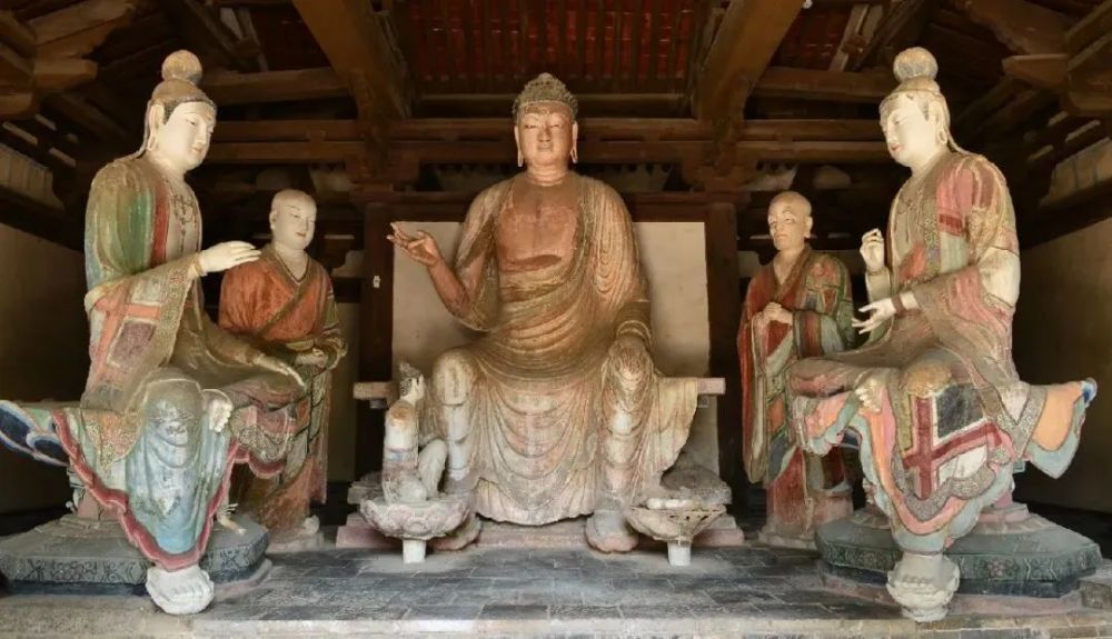 青莲寺唐代彩塑玉皇庙彩塑壁画博物馆位于晋城市城区东部13公里的