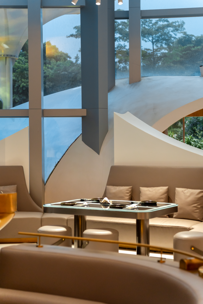 天德广场这家轻奢餐厅,能逛到私定lv展,超适合闺蜜聚会