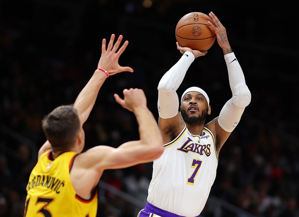 曝甜瓜因两大原因仍有可能重返湖人 生涯第20季去向面临三选一_腾讯