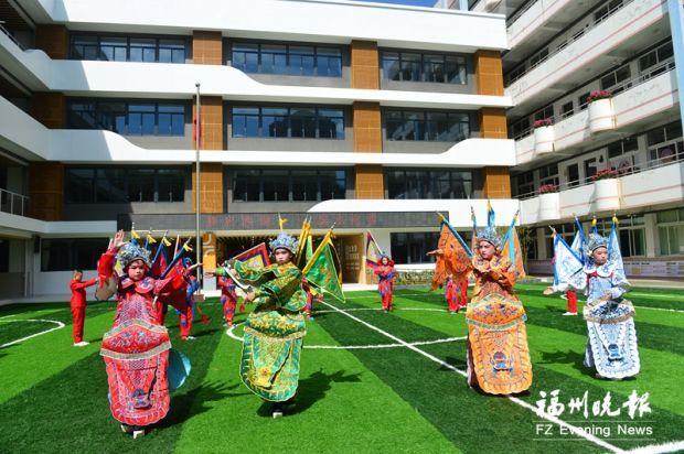 湖滨小学,小柳小学,延安中学教育集团延安幼儿园4所新,改,扩建公办