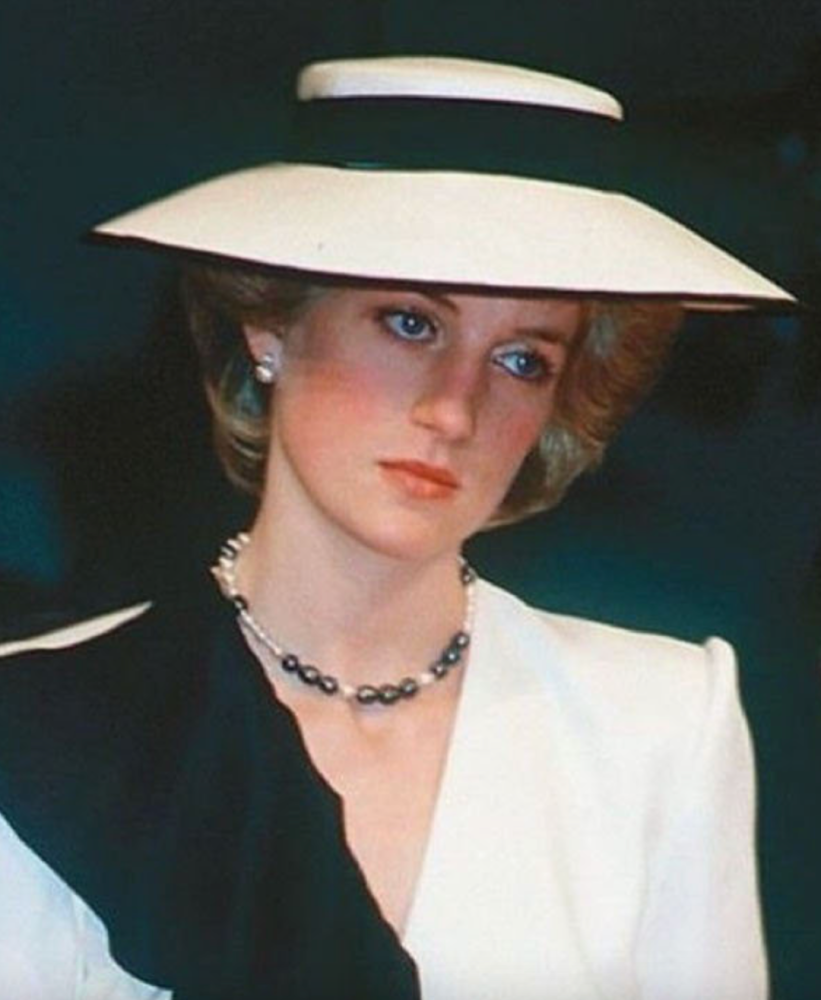 英国皇室穿搭有多严苛?戴安娜王妃可不止时尚!插图34