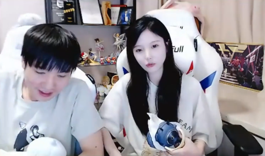 "婚礼现在办不了了",严君泽才官宣结婚就出问题:真的挺无语的_腾讯