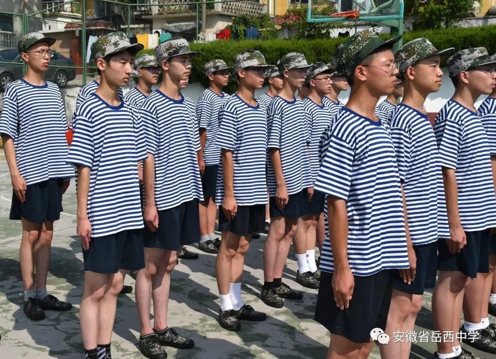 岳西中学军训大片来袭!_腾讯新闻