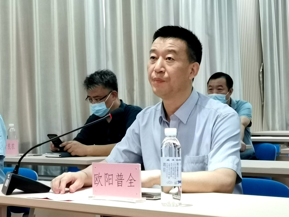 桂园中学校长欧阳普全:擦亮名校文化底色,打造湾区教育名片_腾讯新闻