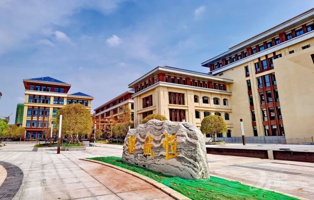 江津中学滨江校区,开学了!_腾讯新闻