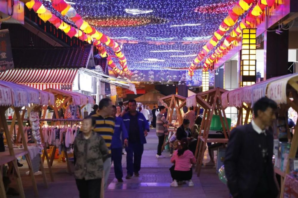 毕节有个网红夜市快来逛gai