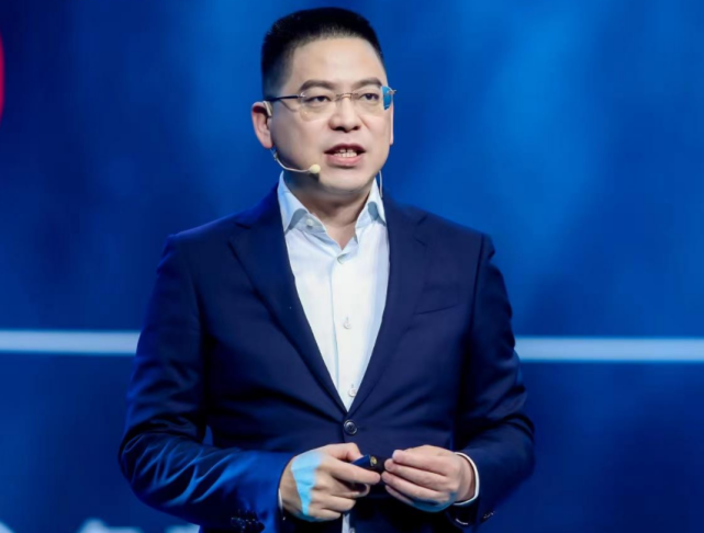 慕思集团股价破发,业绩下降,杨鑫入职能否带来奇迹?