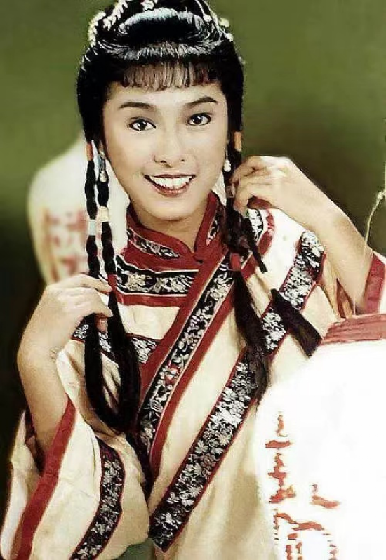 《大侠霍元甲》41年,演员今昔对比:有人皈依佛门,有人终生未嫁_腾讯