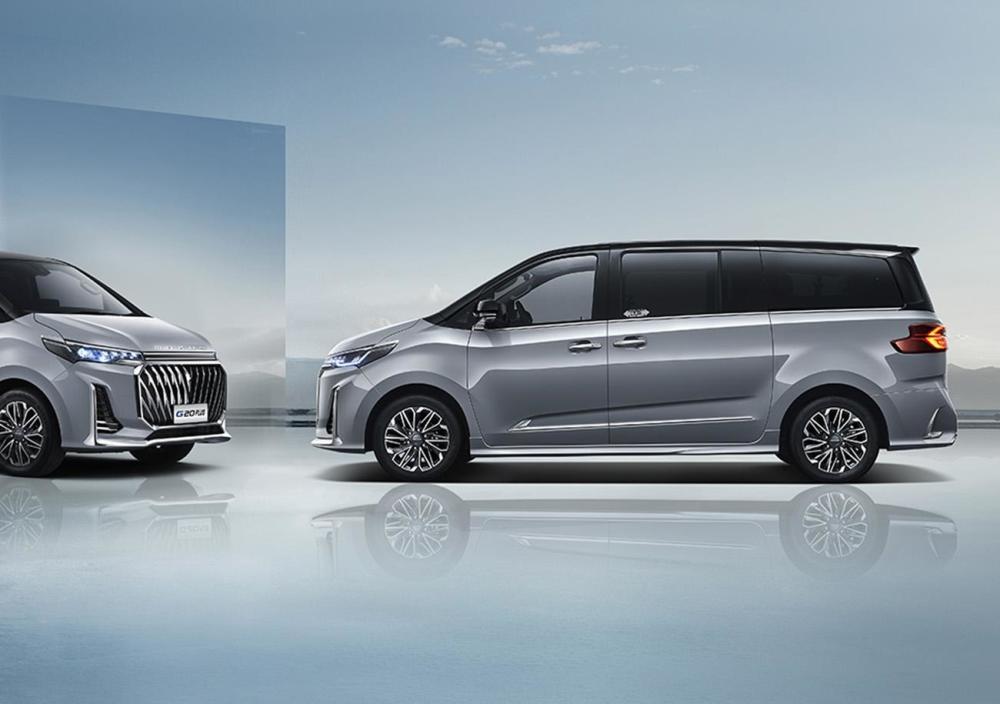 新款上汽大通g20上市,外观很霸气,7座 侧滑门,汽油柴油都有_腾讯新闻