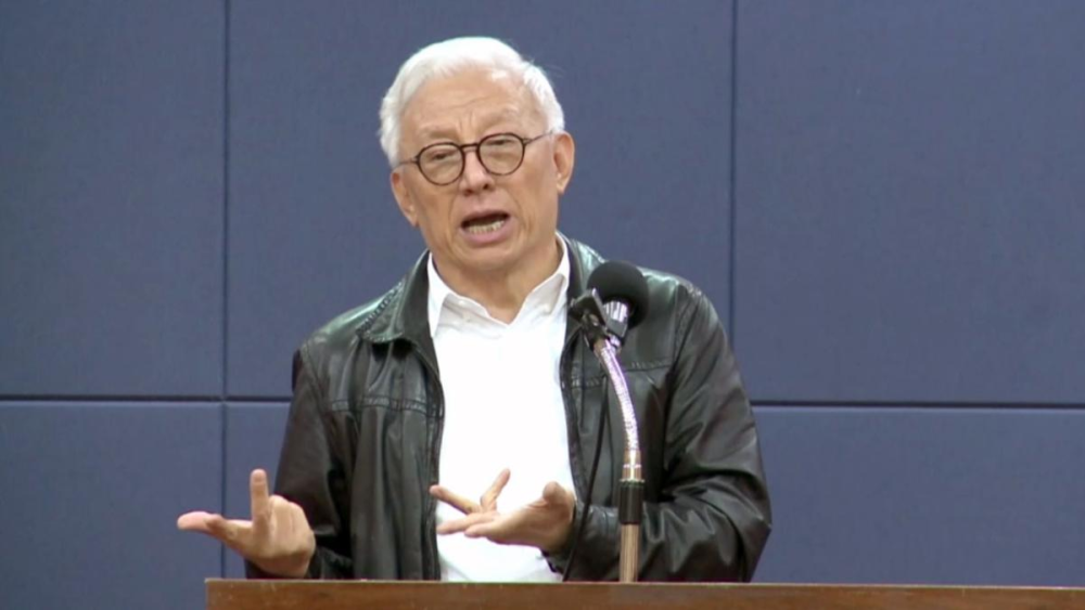 曹兴诚回归台籍出10亿台币养300万民兵谋独决定死在台湾