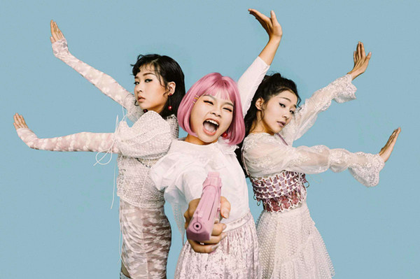 "最丑女团"出道七年后现状:有人颜值彻底逆袭,有人瘦了近40斤-腾讯