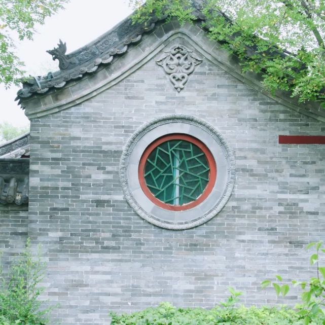 迎泽之窗：一牖一天地，一窗一风景_腾讯新闻