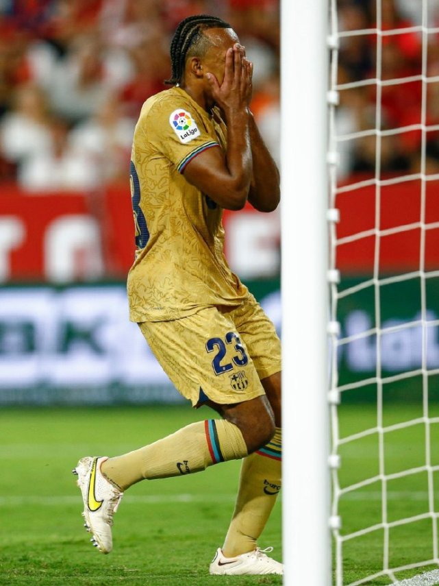 布努/蒙铁尔,费尔南多,夸西,阿库尼亚/霍尔丹,古德利,拉基蒂奇/拉梅拉