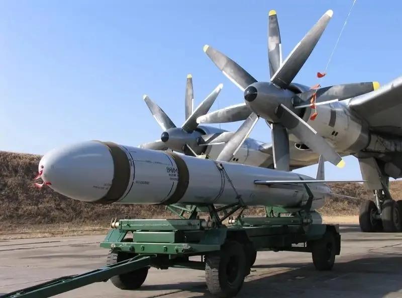 俄军导弹不太够用？为啥导弹不能边打边造？