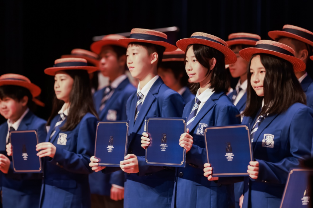 南宁哈罗礼德学校2022年秋季学期开学,喜迎千名教育社区成员返校_腾讯