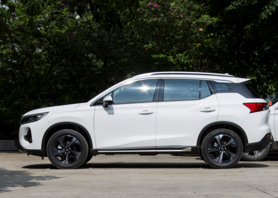 新款传祺gs4升级版上市外观大气搭15t引擎仅1198万起