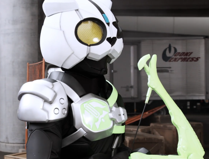 假面骑士白熊官方设定详解强龙蓝转职骑士3分钟就被秒了