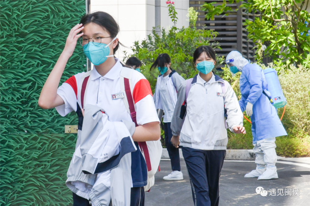 县统一部署,8月25日,县委党校集中隔离点接收91名连江县树德学校师生