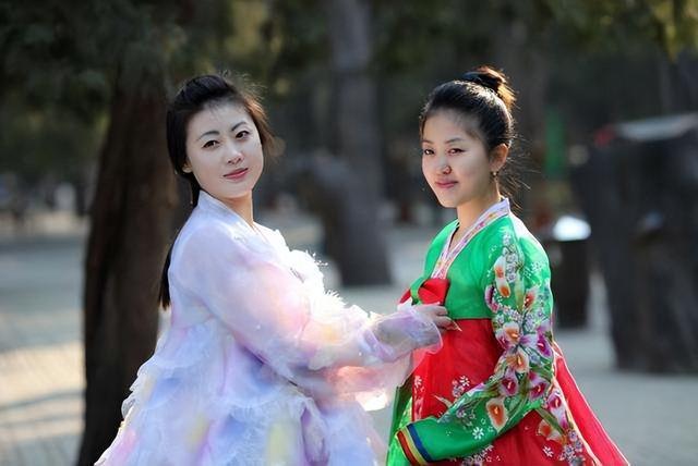 朝鲜美女计划在中国旅游一周,可是待了3天就想回国,为什么呢?