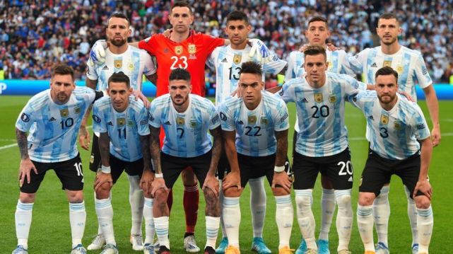 阿根廷队公布32人名单:梅西,迪巴拉领衔,世界杯名额竞争白热化