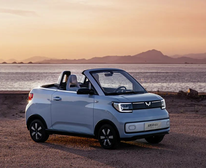 中签率低于02五菱宏光miniev敞篷版凭什么这么火