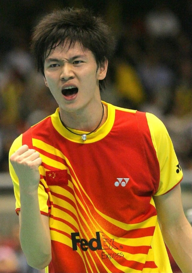 39岁鲍春来逆生长,国羽第1帅哥,黄金单身汉,前女友生二胎