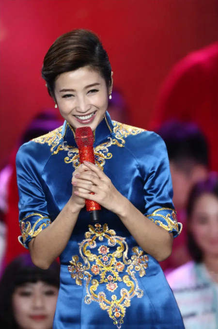 文明星推官春妮创城妮我同心文明携手同行